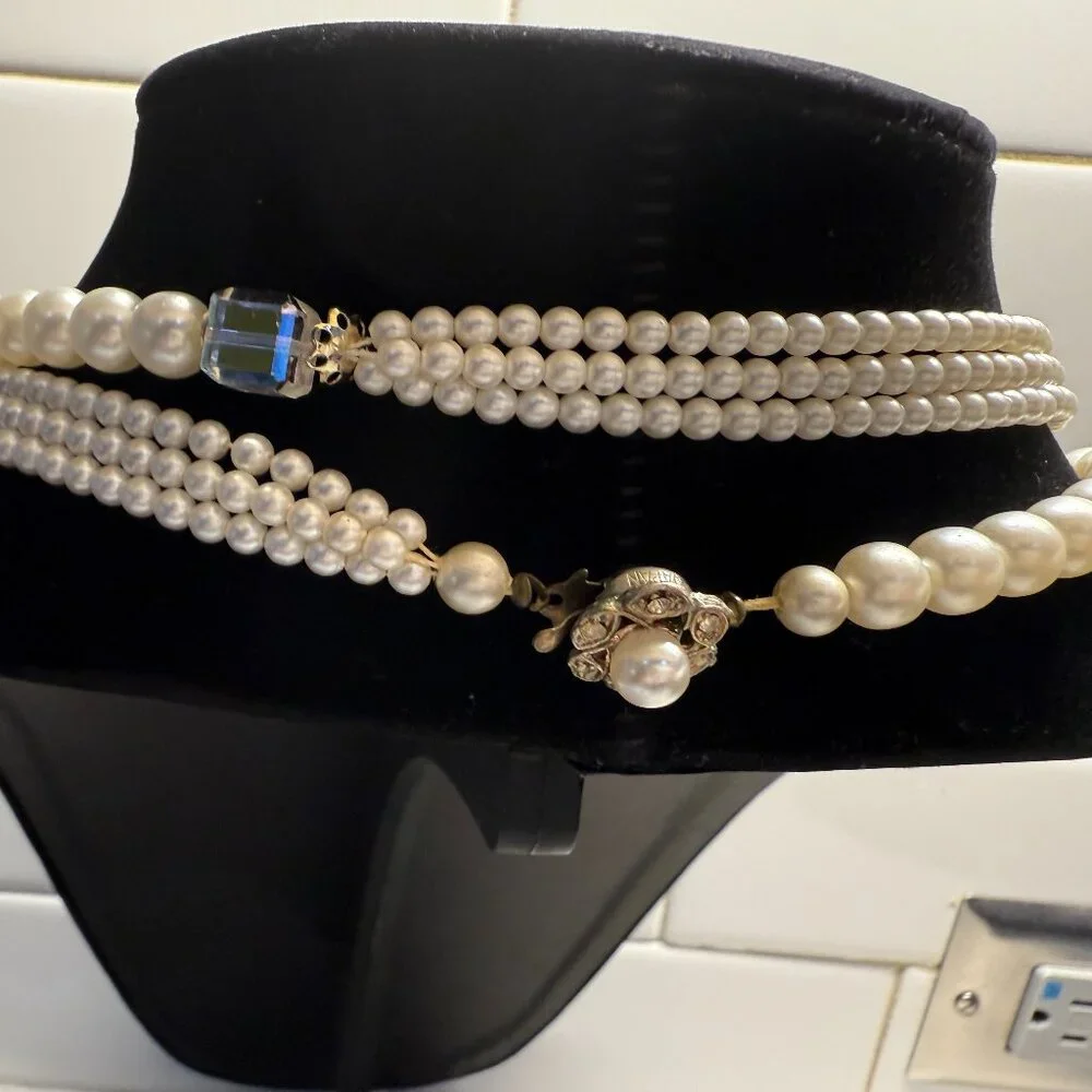 Vintage Faux Pearl Necklace 54" - Picture 5 of 7